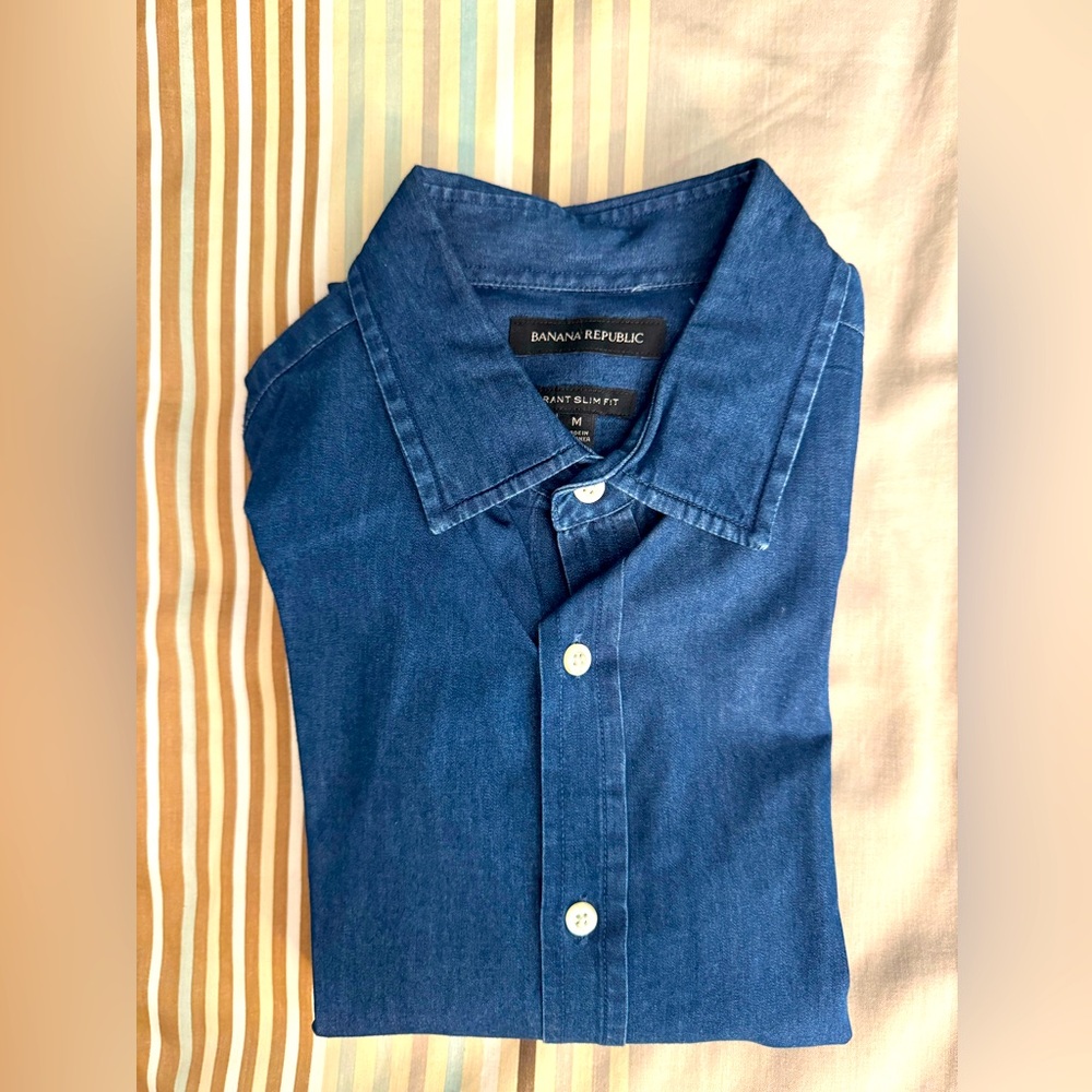 Banana Republic Navy blue button down shirt
